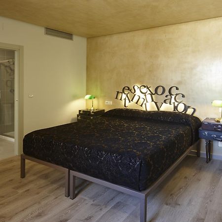 Hotel Galeria Essentia Aracena Exteriör bild