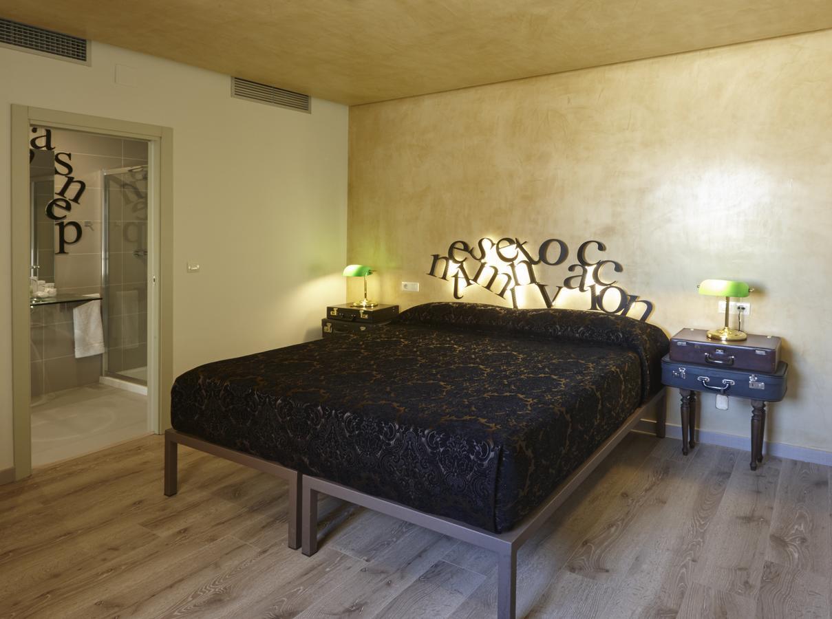 Hotel Galeria Essentia Aracena Exteriör bild