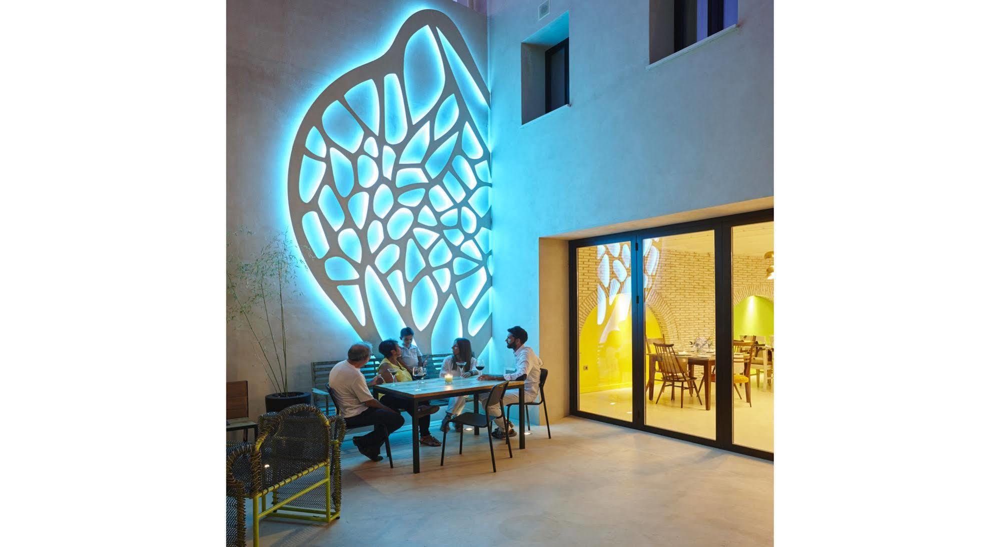 Hotel Galeria Essentia Aracena Exteriör bild